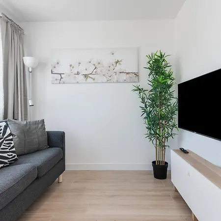 Home2book Chic Attic City&beach Views Palmas Апартаменты *