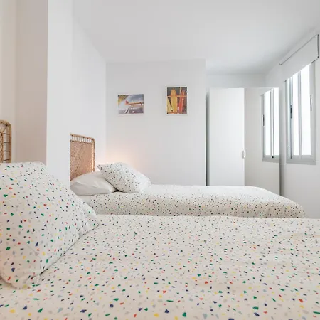 Home2book Chic Attic City&beach Views Palmas * Лас-Пальмас-де-Гран-Канария